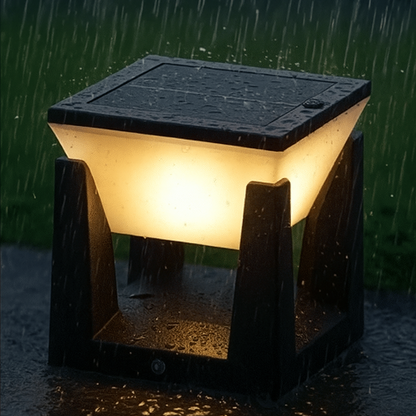 LumaPost™ – Solar LED Buitenlamp voor Tuin & Hek