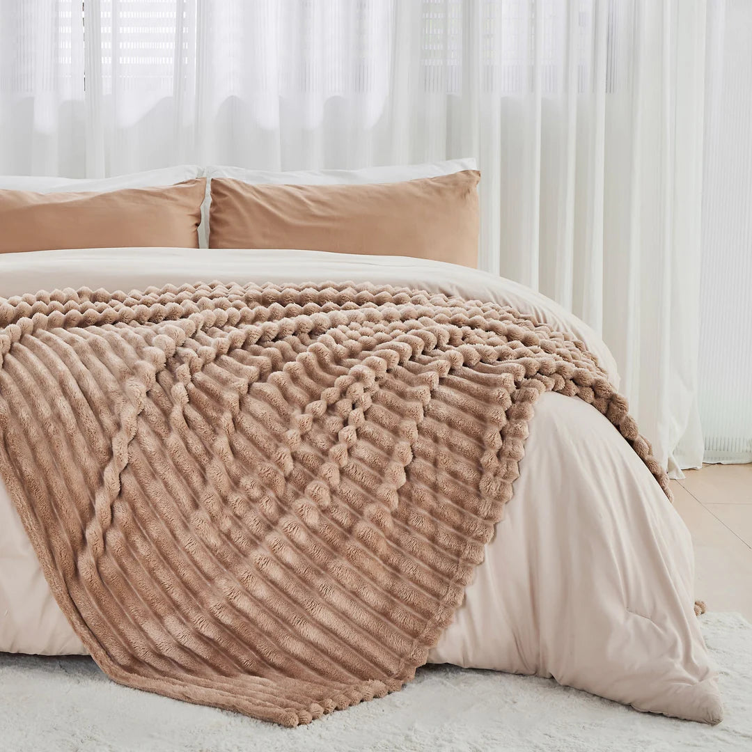 CozyWeave™ – Luxe Flanellen Warmtedeken